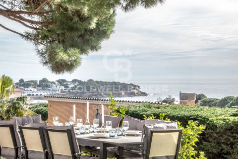 4 bedrooms house for sale in Sant Feliu de Guixols, Girona, Catalonia, Spain № 5300 - photo 4