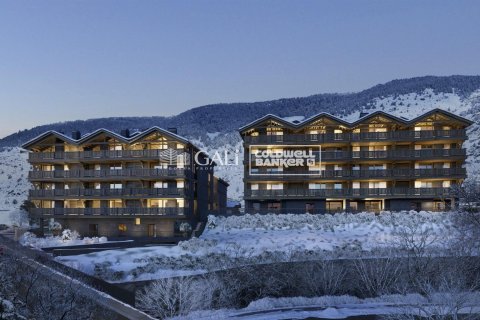 3 bedrooms apartment for sale in Principado De Andorra (Ninguna Poblacion Tiene C.P.), Lleida, Catalonia, Spain № 5597 - photo 16