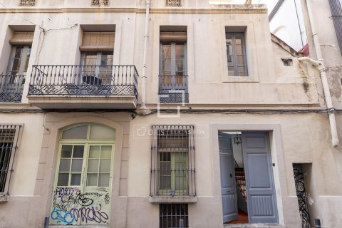 Villa de 2 dormitorios en alquiler en Barcelona, Cataluña, Spain № 4597 - foto 30