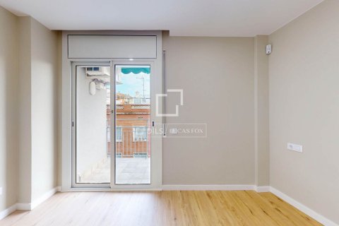 Apartamento de 3 dormitorios en venta en Barcelona, Cataluña, Spain № 4599 - foto 20