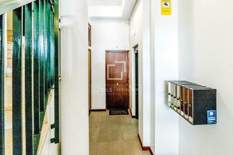 Apartamento de 2 dormitorios en venta en Sitges, Barcelona, Cataluña, Spain № 4598 - foto 17