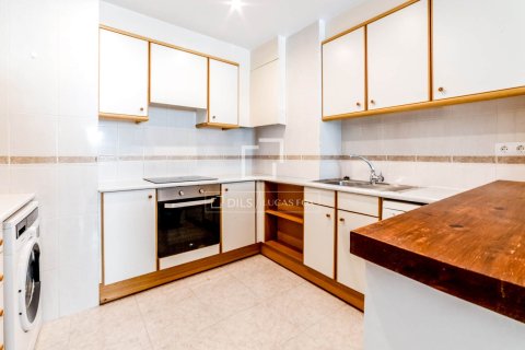 Apartamento de 2 dormitorios en venta en Sitges, Barcelona, Cataluña, Spain № 4598 - foto 3