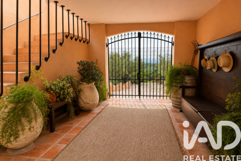 12 bedrooms house for sale in Tarragona, Catalonia, Spain № 7311 - photo 10