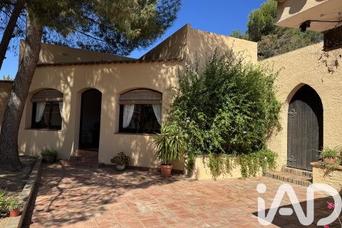 12 bedrooms house for sale in Tarragona, Catalonia, Spain № 7311 - photo 11