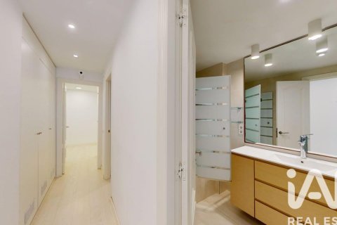 3 bedrooms apartment for sale in Sant Pol de Mar, Barcelona, Catalonia, Spain № 7310 - photo 6