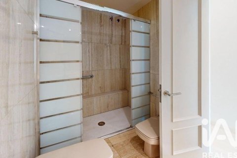 3 bedrooms apartment for sale in Sant Pol de Mar, Barcelona, Catalonia, Spain № 7310 - photo 7