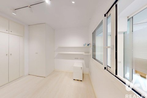 3 bedrooms apartment for sale in Sant Pol de Mar, Barcelona, Catalonia, Spain № 7310 - photo 4