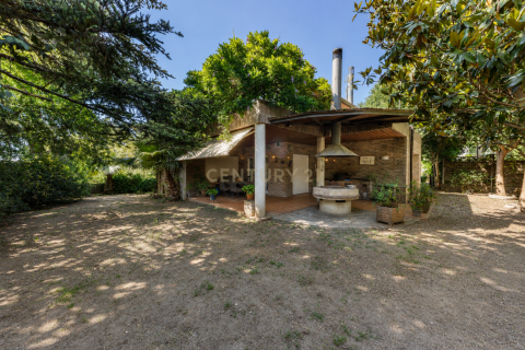 Сasa de 5 dormitorios en venta en Sant Cugat del Vallès, Barcelona, Cataluña, Spain № 7307 - foto 2