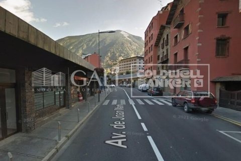Коммерческая недвижимость 191м² в Принципате Андорре , Лерида, Каталония, Испания № 8012