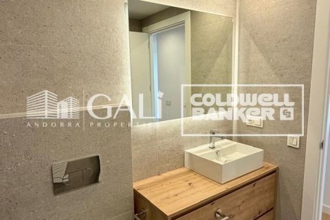 Снять в аренду квартиру в Андорра, Испания с 3 спальни, 113м², № 8007 - фото 20