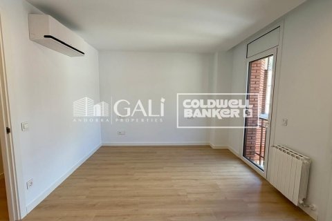 Снять в аренду квартиру в Андорра, Испания с 3 спальни, 113м², № 8007 - фото 11