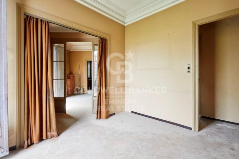 Снять в аренду квартиру в Барселона, Испания с 6 спален, 202м², № 8011 - фото 22