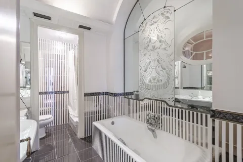 Apartamento de 3 dormitorios en venta en Barcelona, Cataluña, Spain № 1684 - foto 12