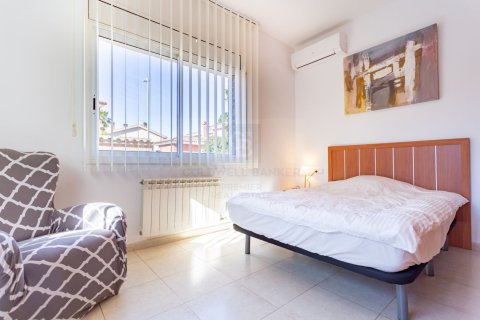 4 bedrooms house for rent in Cambrils, Tarragona, Catalonia, Spain № 6128 - photo 18