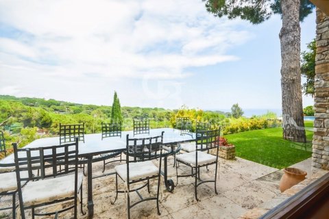 8 bedrooms house for rent in Sant Andreu de Llavaneres, Barcelona, Catalonia, Spain № 6133 - photo 19