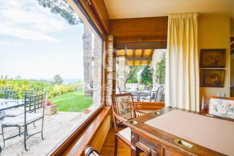 8 bedrooms house for rent in Sant Andreu de Llavaneres, Barcelona, Catalonia, Spain № 6133 - photo 17