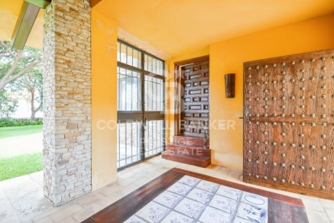 8 bedrooms house for rent in Sant Andreu de Llavaneres, Barcelona, Catalonia, Spain № 6133 - photo 11