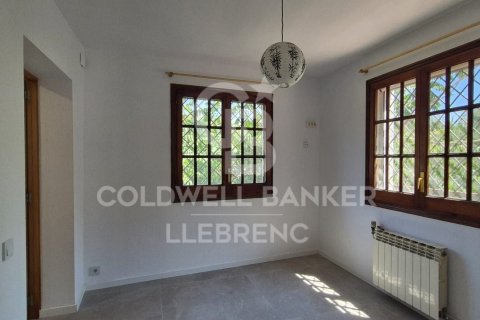 4 bedrooms duplex for rent in Barcelona, Catalonia, Spain № 6127 - photo 12