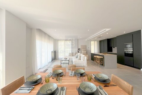 4 bedrooms apartment for rent in Salou, Tarragona, Catalonia, Spain № 6131 - photo 3