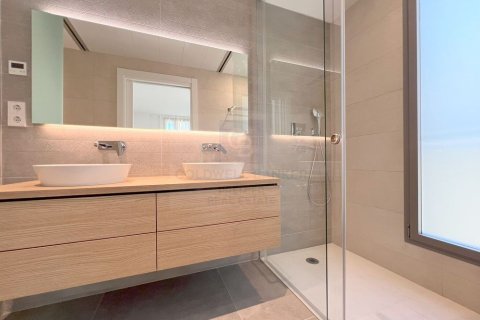 4 bedrooms apartment for rent in Salou, Tarragona, Catalonia, Spain № 6131 - photo 14