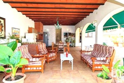 5 bedrooms house for sale in Miami Platja, Tarragona, Catalonia, Spain № 4988 - photo 4