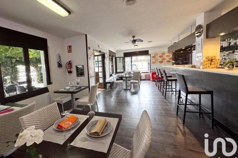 3 bedrooms house for sale in Mont-roig del Camp, Tarragona, Catalonia, Spain № 4993 - photo 17