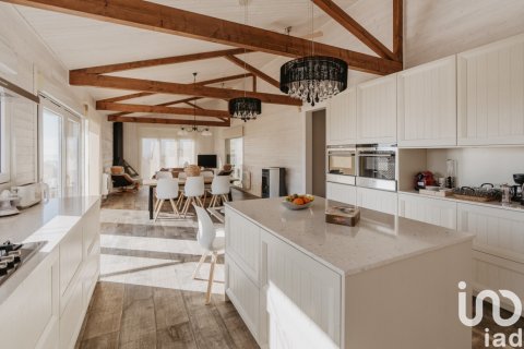 4 bedrooms house for sale in Pineda de Mar, Barcelona, Catalonia, Spain № 4992