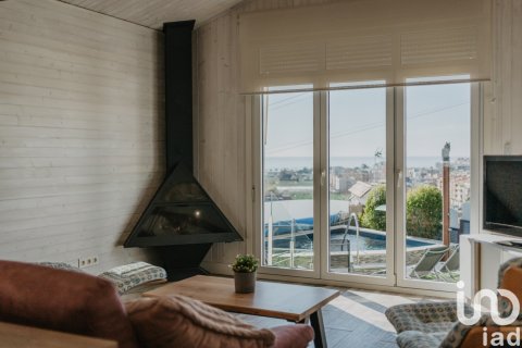 Купить дом в Пинеда-де-Мар, Испания с 4 спальни, 268м², № 4992 - фото 3