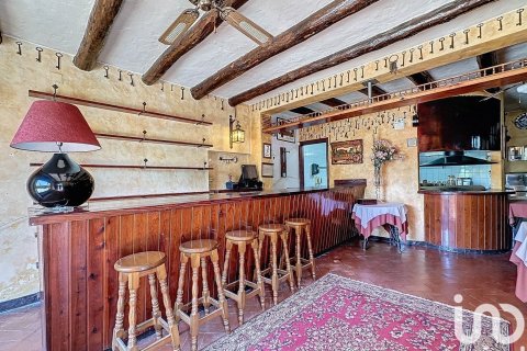 Купить коммерческую недвижимость в Сан-Пере-де-Рибес, Испания 500м², № 4990 - фото 16