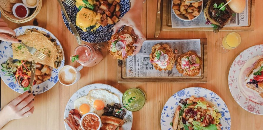 Propiedad comercial de 296 m² en venta en Barcelona, Cataluña, Spain № 6306