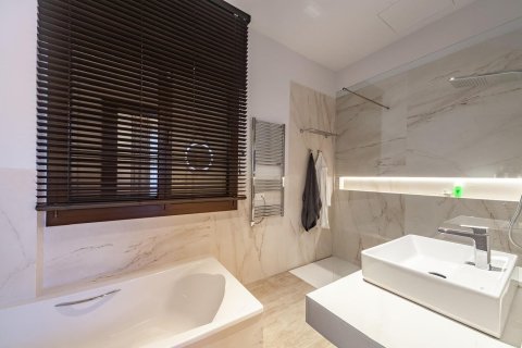 Купить дом в Кастельдефельс, Испания с 6 комнат, 572м², № 6303 - фото 20