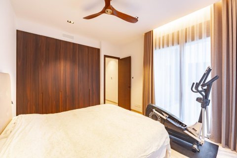 Купить дом в Кастельдефельс, Испания с 6 комнат, 572м², № 6303 - фото 12