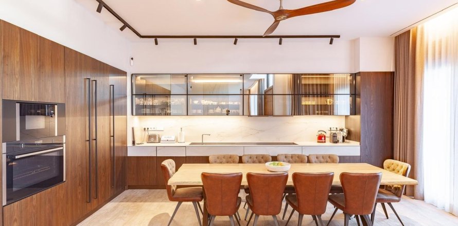 Дом с 5 спальнями в Кастельдефельсе, Барселона, Каталония, Испания № 6303