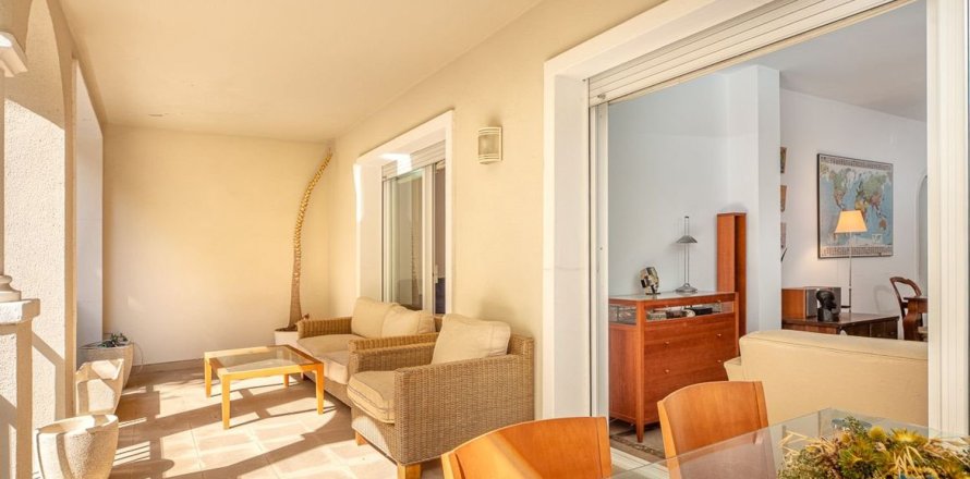 Квартира с 2 спальнями в Кастель-Пладжа-д'Аро, Герона, Каталония, Испания № 2593