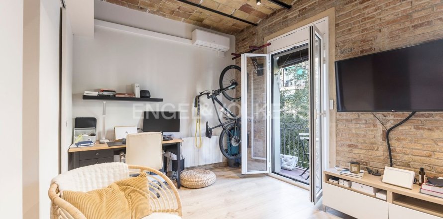 Квартира с 1 спальней в Эшампле, Барселона, Каталония, Испания № 2597