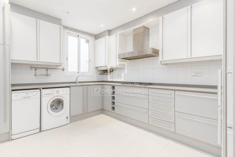 3 bedrooms apartment for sale in Barcelona, Catalonia, Spain № 6602 - photo 12