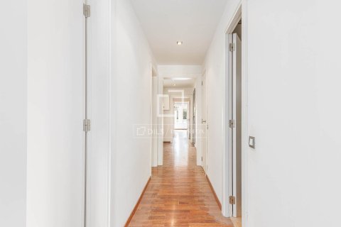 3 bedrooms apartment for sale in Barcelona, Catalonia, Spain № 6602 - photo 17