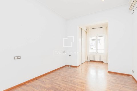 3 bedrooms apartment for sale in Barcelona, Catalonia, Spain № 6602 - photo 19