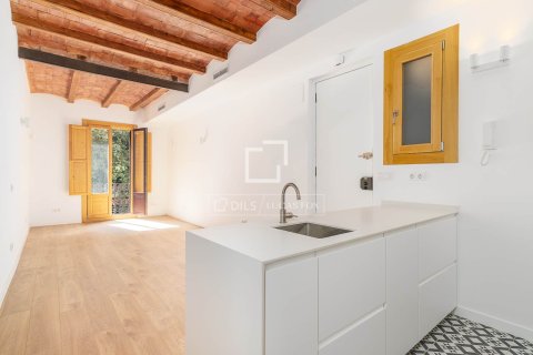 Apartamento de 2 dormitorios en venta en Barcelona, Cataluña, Spain № 6597 - foto 28
