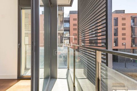 3 chambres apartment à vendre à Barcelona, Catalonia, Spain № 6599 - photo 6