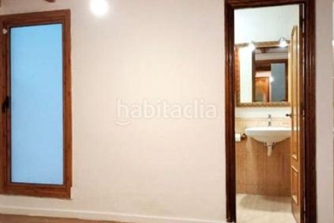 Купить дом в Сантс-Монтжуик, Барселона, Испания с 5 спален, 89м², № 3176 - фото 14