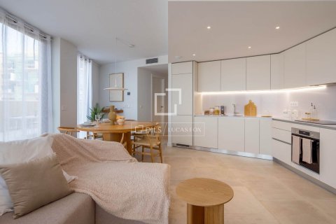 Apartamento de 2 dormitorios en venta en Cubelles, Barcelona, Cataluña, Spain № 4123 - foto 21