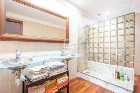 6 chambres villa à vendre à Sitges, Barcelona, Catalonia, Spain № 4119 - photo 10