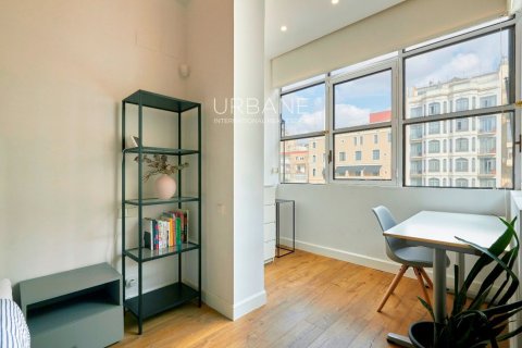 Купить квартиру в Эшампле, Испания с 3 спальни, 160м², № 2663 - фото 6