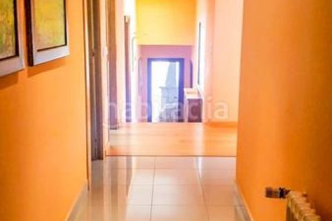 Villa de 8 dormitorios en venta en Lloret de Mar, Gerona, Cataluña, Spain № 2665 - foto 26