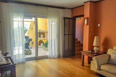 8 chambres house à vendre à Lloret de Mar, Girona, Catalonia, Spain № 2666 - photo 3