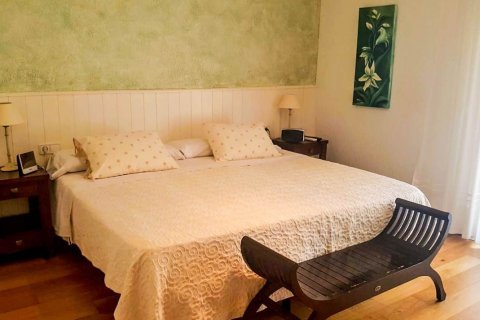 8 chambres house à vendre à Lloret de Mar, Girona, Catalonia, Spain № 2666 - photo 13