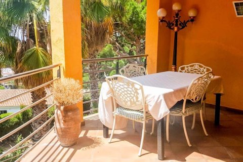 8 chambres house à vendre à Lloret de Mar, Girona, Catalonia, Spain № 2666 - photo 8