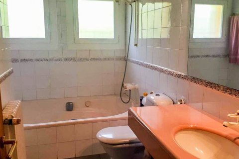 8 chambres house à vendre à Lloret de Mar, Girona, Catalonia, Spain № 2666 - photo 20