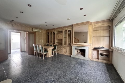 Сasa de 4 dormitorios en venta en Viladecavalls, Barcelona, Cataluña, Spain № 6973 - foto 2